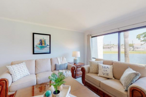 Edgewater Villa 905